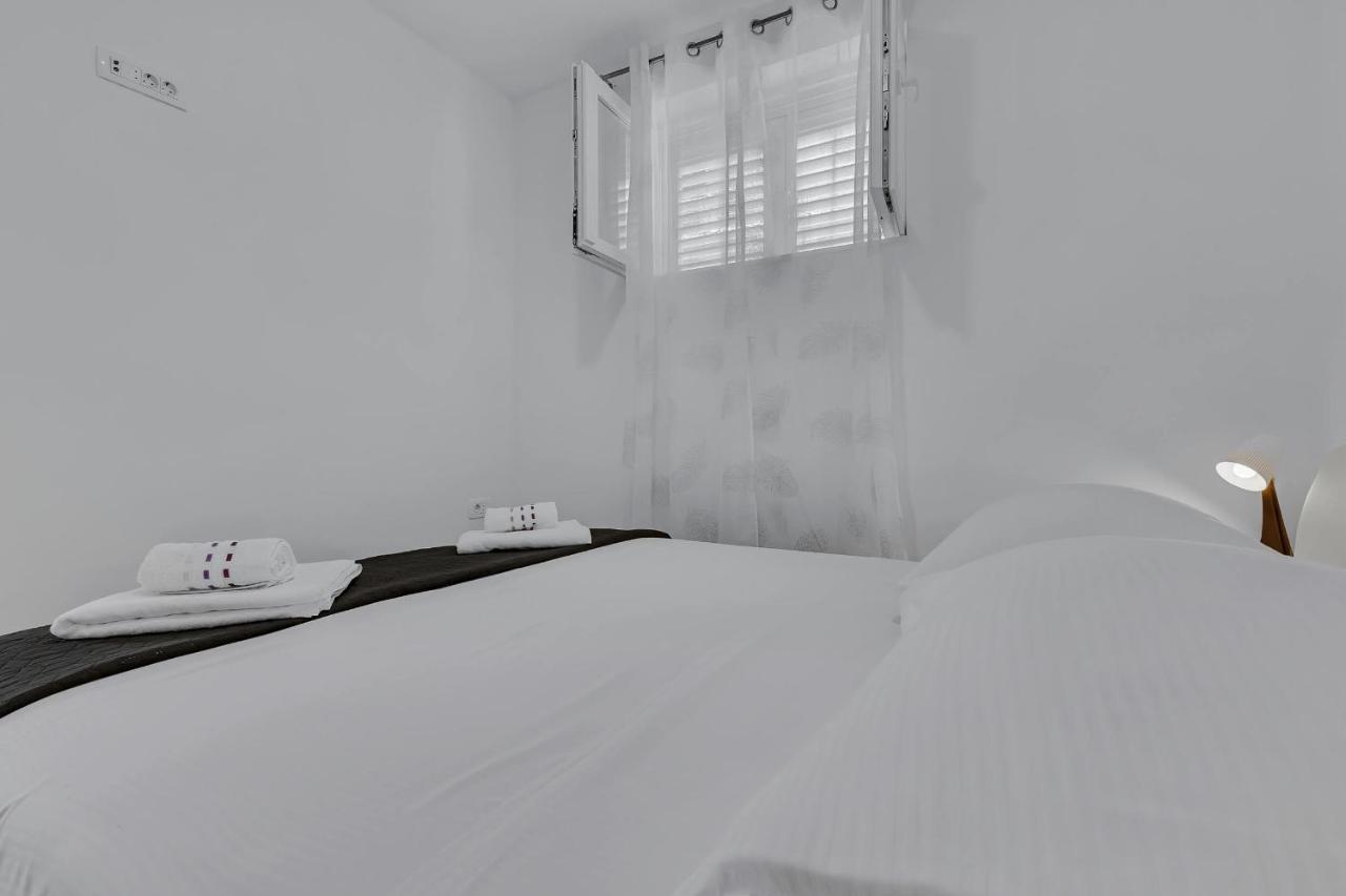 Sunny Garden Apartments Ana Makarska Exterior foto
