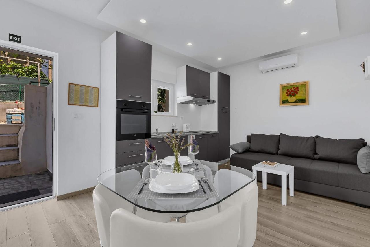 Sunny Garden Apartments Ana Makarska Exterior foto