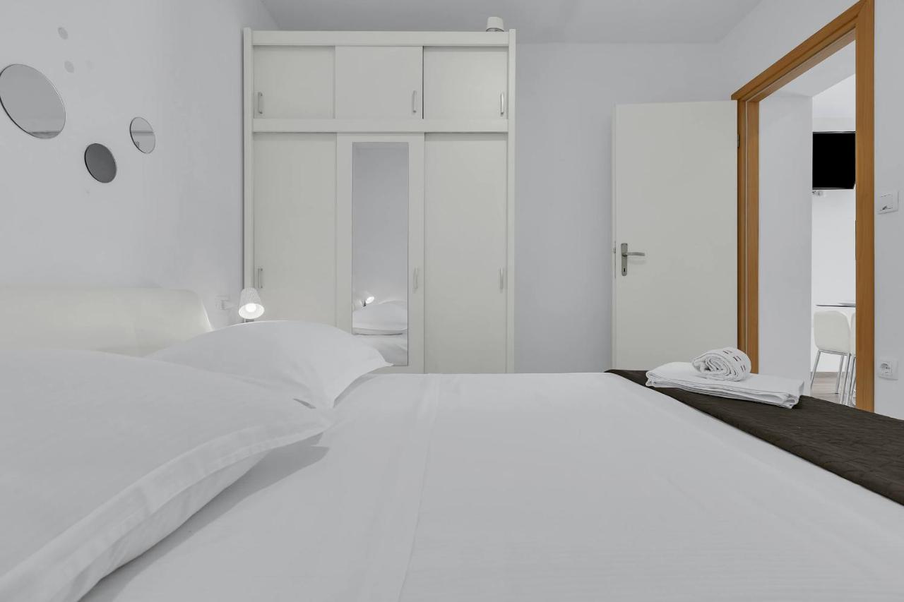 Sunny Garden Apartments Ana Makarska Exterior foto